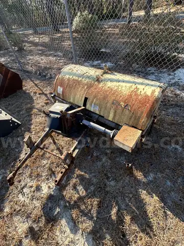 John Deere 246 Rotary Broom