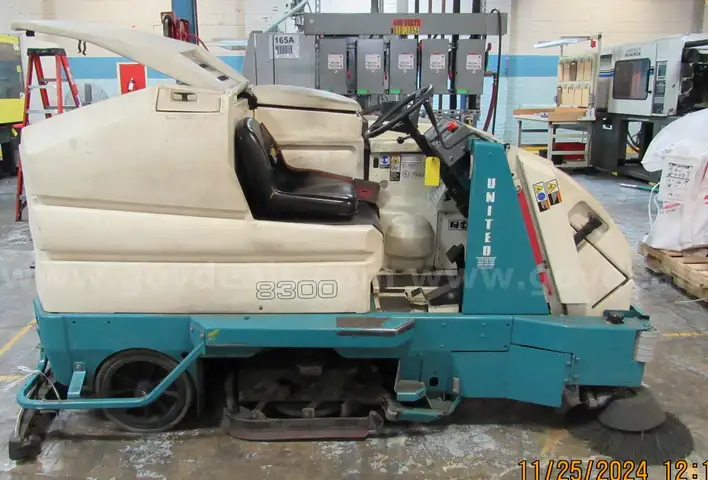 Sweeper Scrubber