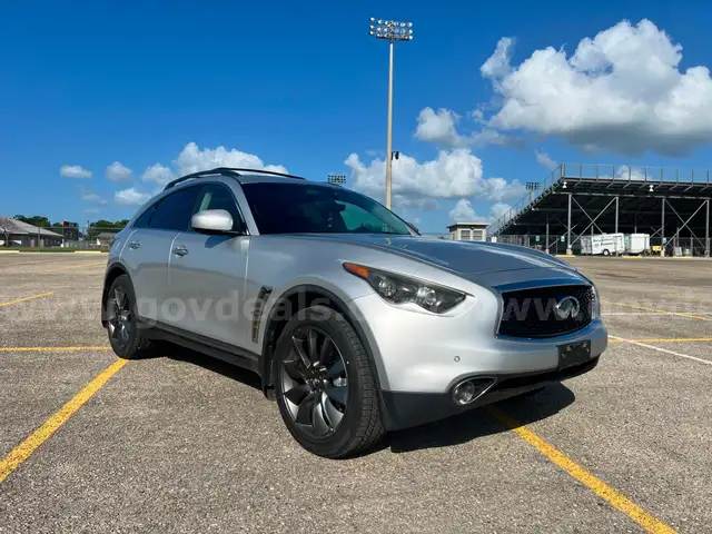 2012 Infiniti FX50S