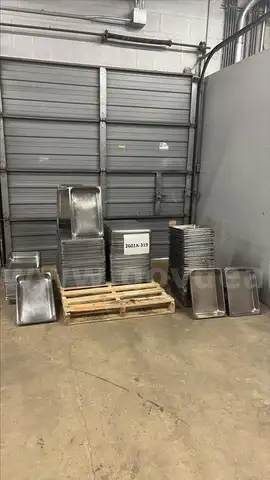 ASSORTED STAINLESS STEEL PANS (USED, SOLD AS IS)2601A-319