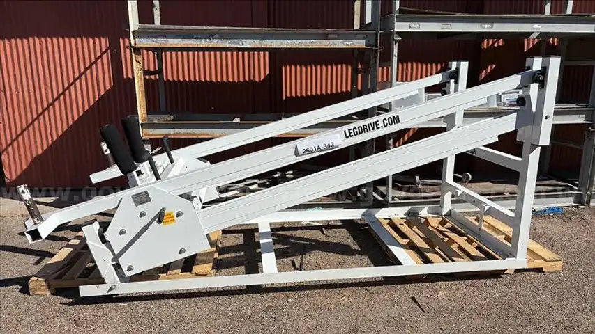 LEGDRIVE WEIGHT MACHINE ( USED, SOLD AS IS )2601A-342