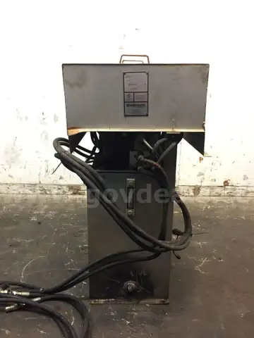 GALBREATH 832WPC COMPACTOR BALER CONTROL BOX AND HYDRAULIC TANK