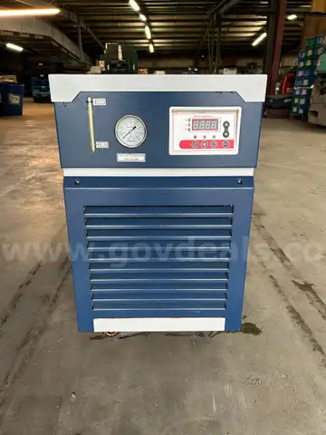 ACROSS INTERNATIONAL C30-10-5L RECIRCULATING CHILLER