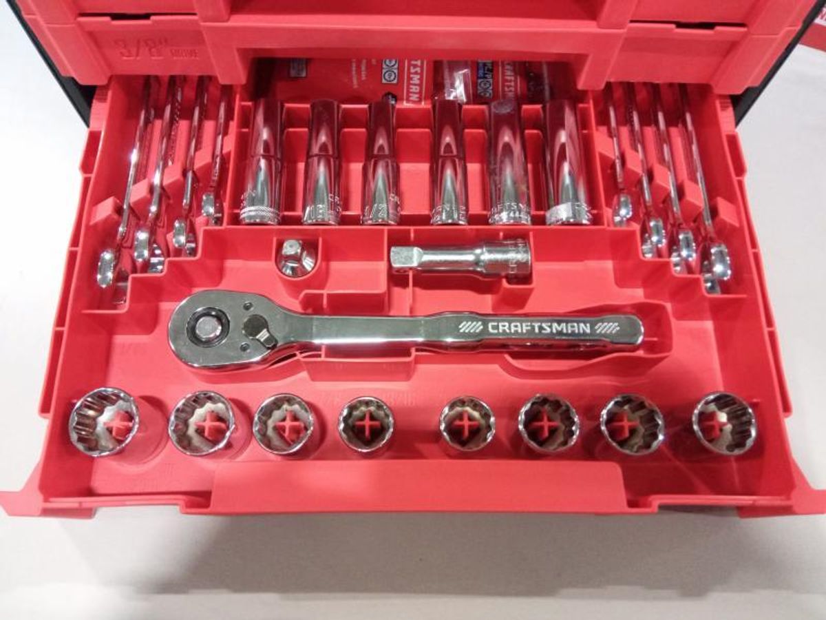 CRAFTSMAN 262-Piece Standard (SAE) and Metric Polished Chrome Mechanics ...