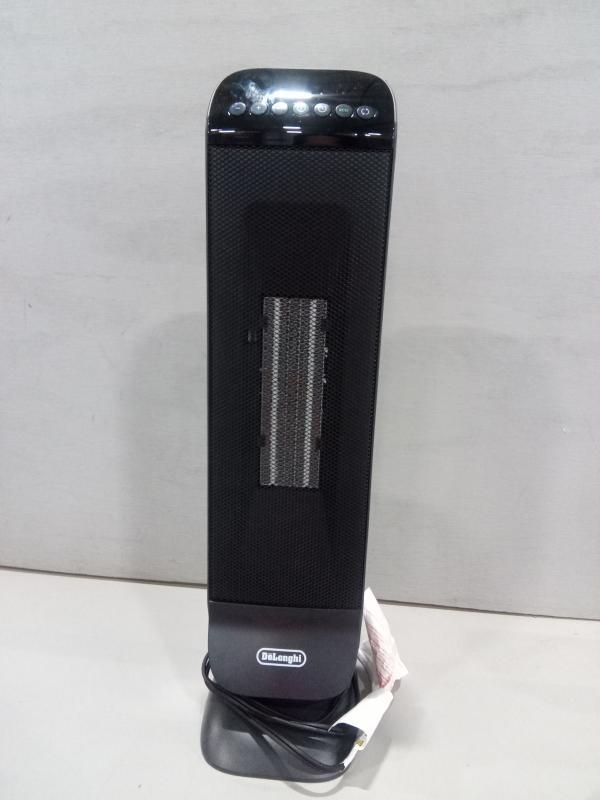 DeLonghi Up To 1500-Watt Ceramic Tower Indoor Electric Space Heater ...