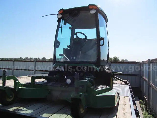 John Deere 1575 Mower and Attachments
