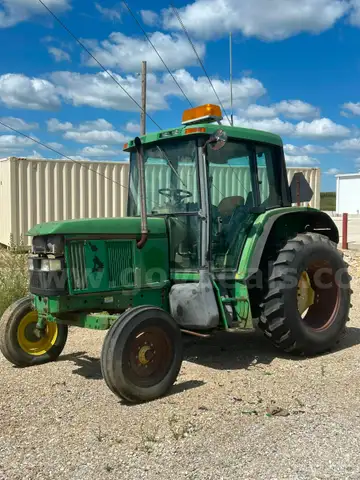 1988 John Deere Tractor 6310