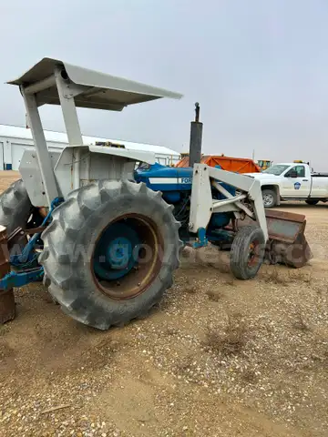 1979 Ford Tractor &#x26; Loader