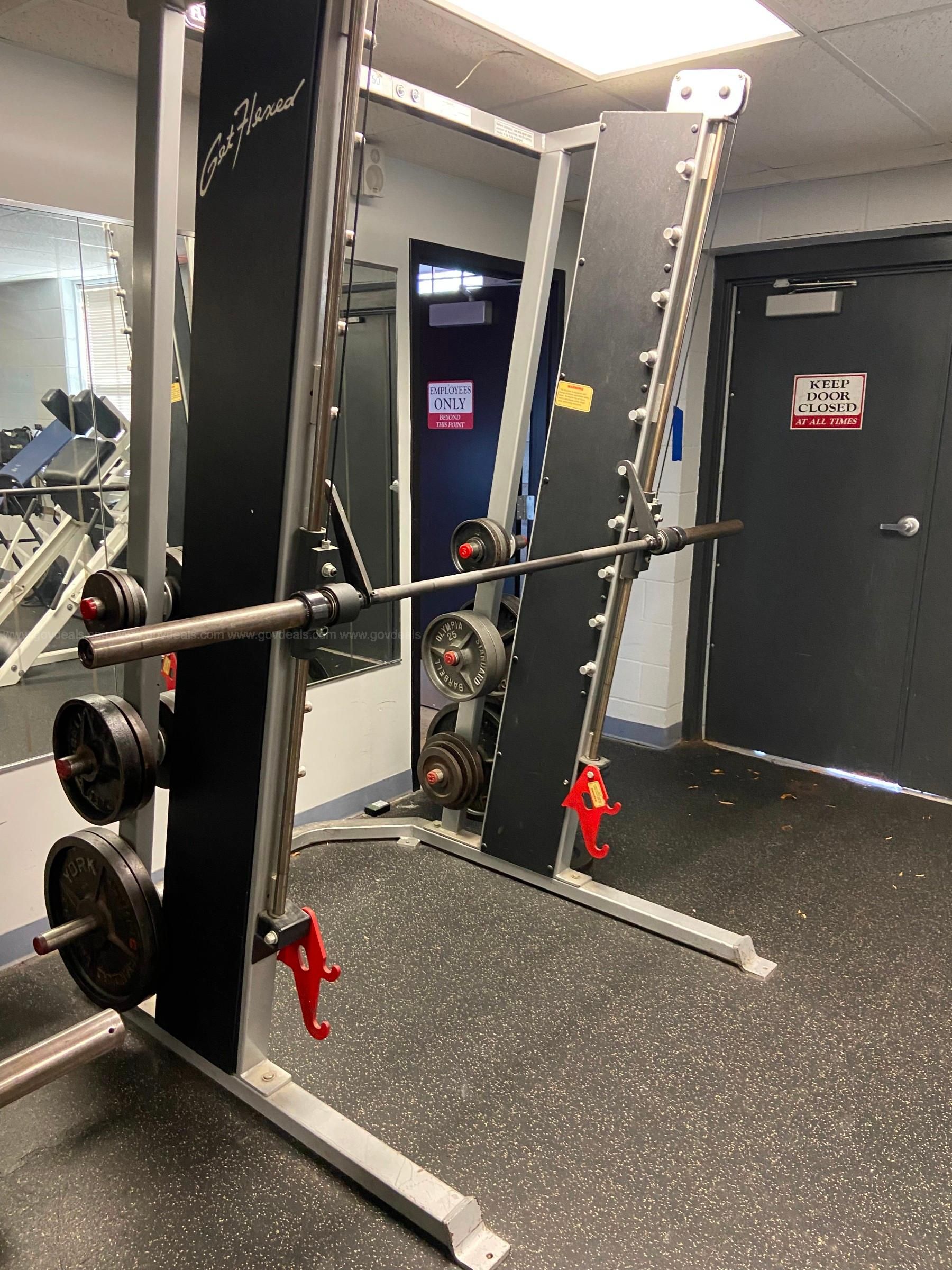 Flex best sale smith machine