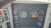 2006 MCI J4500