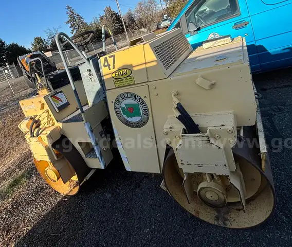 Compact Heavy Equipment Roller