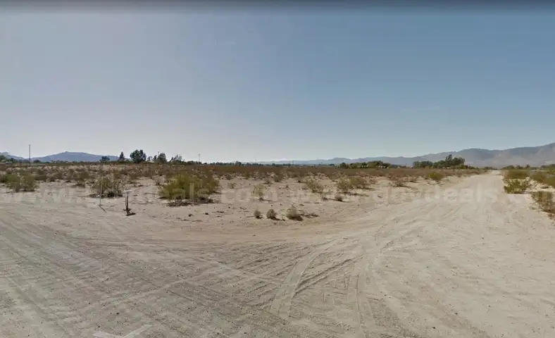 Level Res. Land Over One Acre In Ridgecrest, CA