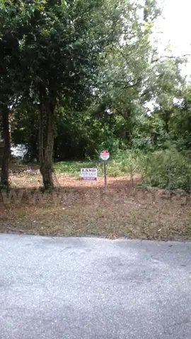 Vacant Residential Lot in Pensacola, FL