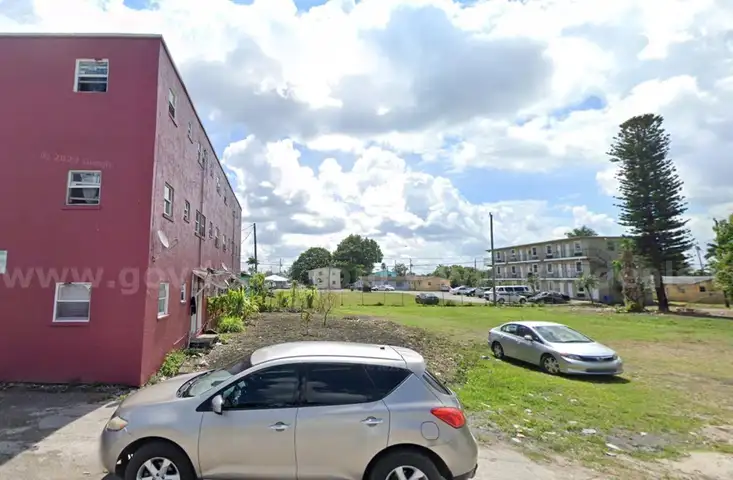 Level Lot in Belle Glade, FL Zoned for Multi Family Residences