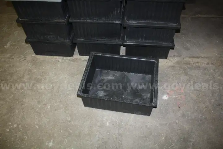 20 Storage containers stackable some with lids 21x16x8 with lids heavy duty but used
