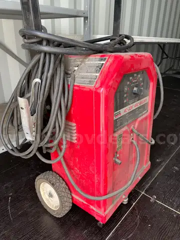 LINCOLN AC-225 ARC WELDER