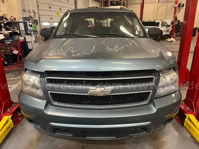 2008 CHEVY SUBURBAN