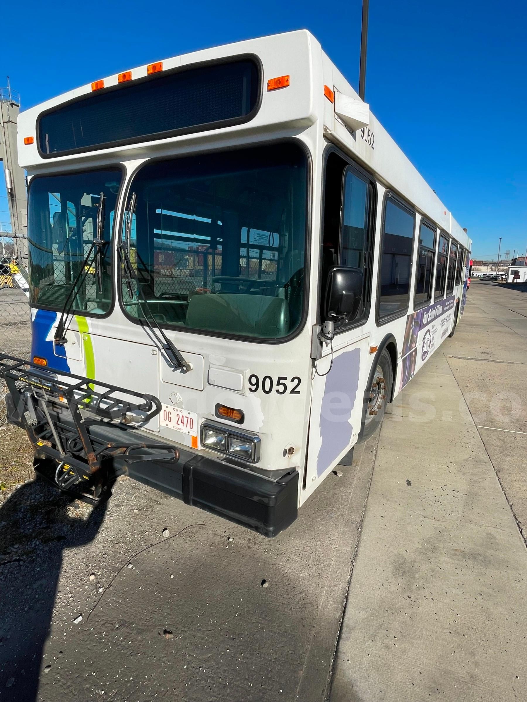 2009 New Flyer D40LF Transit Coach | AllSurplus