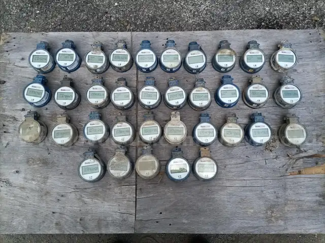 Lot of 40x Mueller 420 Water Meter SSR33-420
