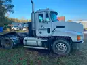 2002 Mack CH613