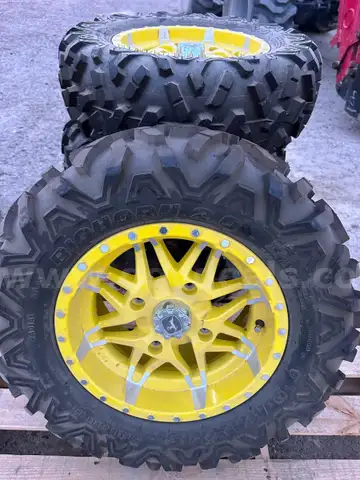 Set of 4 Gator Tires
