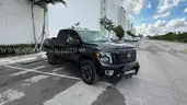 2017 Nissan Titan PRO-4X Crew Cab 4WD