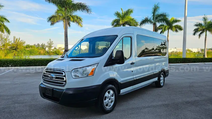 2019 Ford Transit 350 V6 PASSENGER 3.7L XLT MEDIUM ROOF
