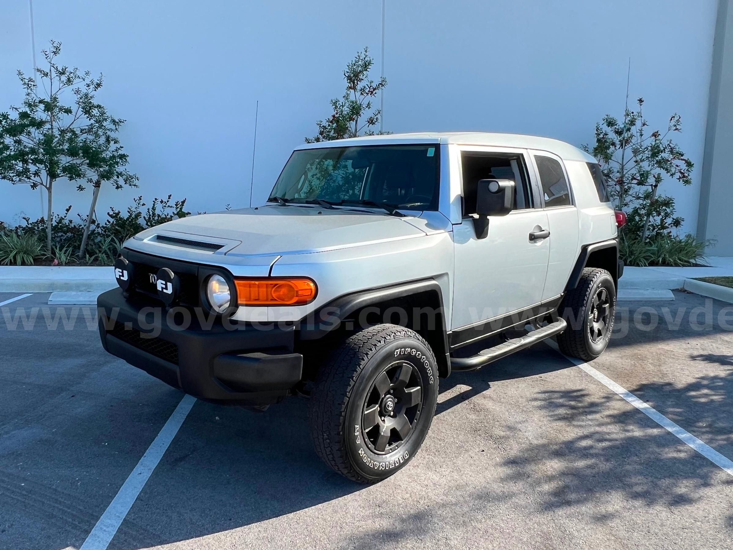 2007 Toyota FJ Cruiser 4WD AT | GovDeals