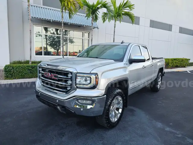 2017 GMC 1500 SIERRA 4WD V8 FFV DOUBLE CAB 5.3L SLT