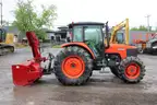 Kubota M8580 Farm tractor 4 x 4 (Mint condition)