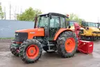 Kubota M8580 Farm tractor 4 x 4 (Mint condition)