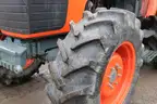 Kubota M8580 Farm tractor 4 x 4 (Mint condition)