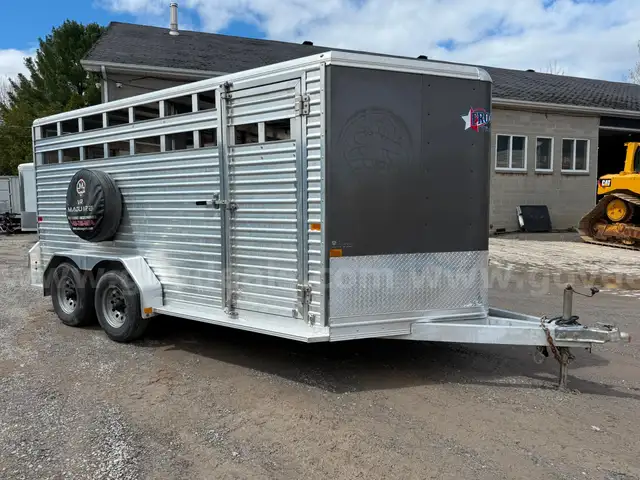 2021 Frontier 7&#x27; x 16&#x27; Livestock aluminium trailer (Mint condition)