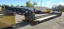 2011 TRAIL KING TKDHG-110 55 tons. hyd. detachable lowboy trailer