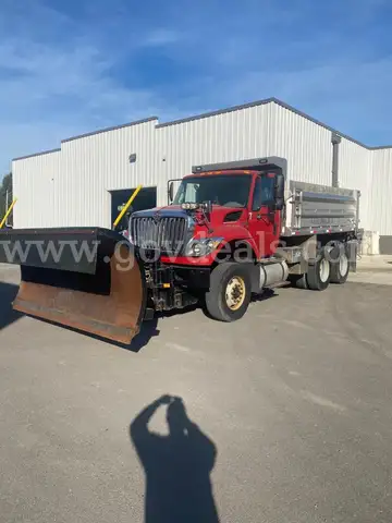 2011 International 7400