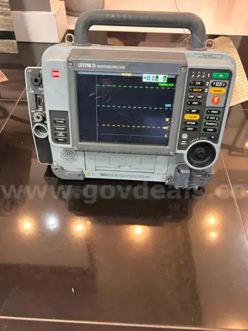 Physio Control Lifepak 15 V2