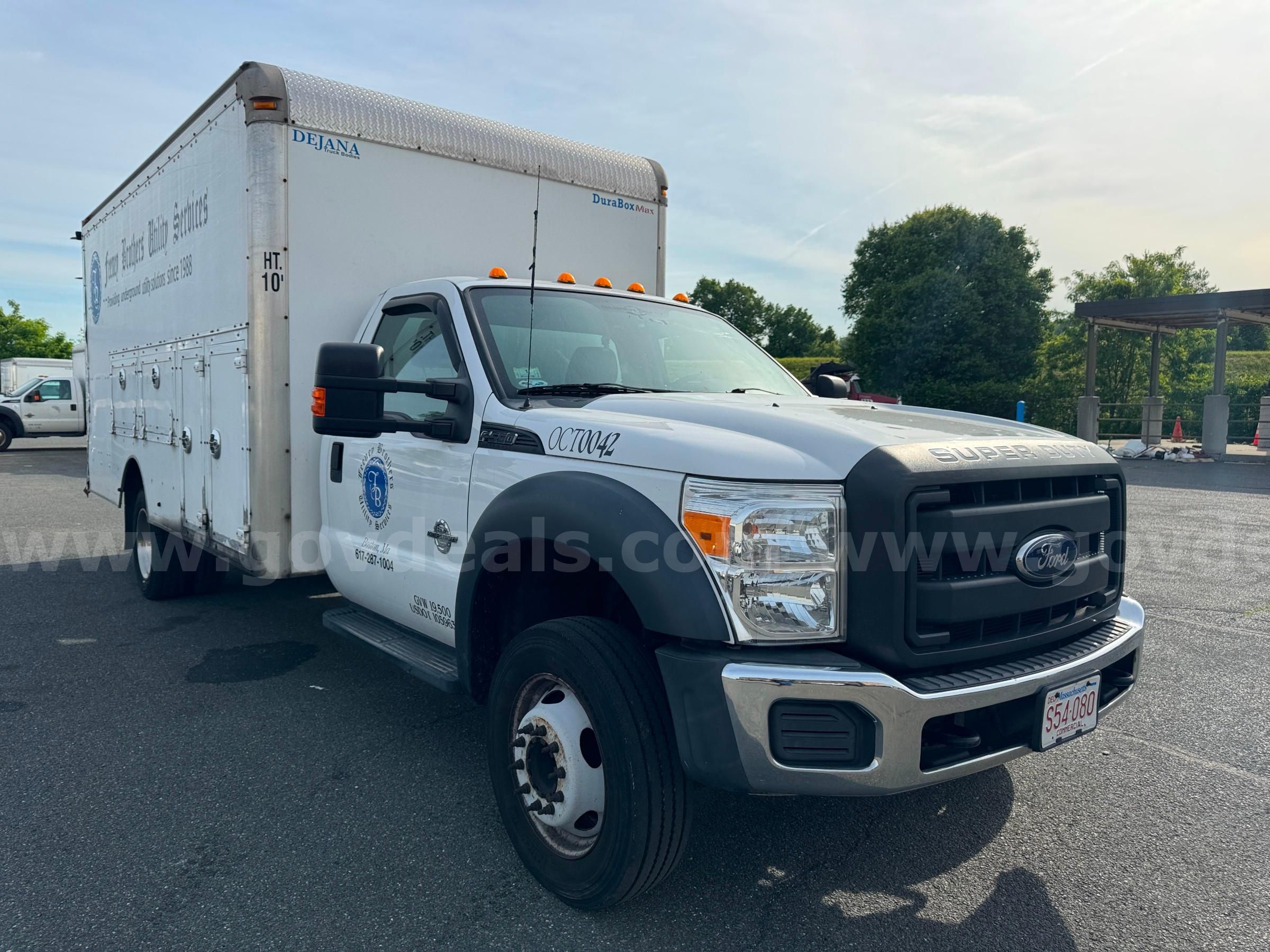 Photo of a 2016 Ford F-550