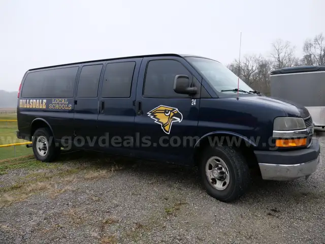 2011 Chevrolet Express G3500 Van