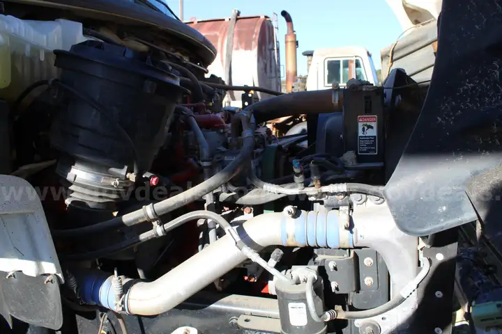 2016 Freightliner M2 106