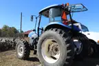 NEW HOLLAND TRACTOR