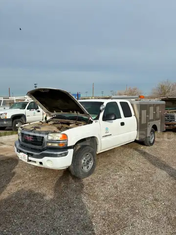 2006 GMC Sierra 2500HD SL Ext. Cab 2WD