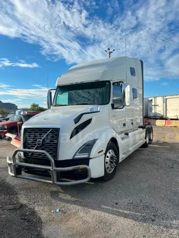 2021 Volvo VNL