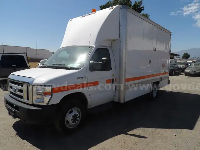 2017 Ford Econoline