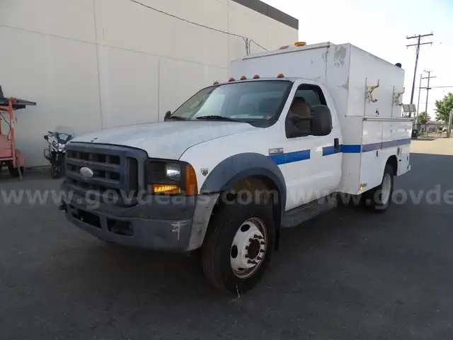 2006 Ford F-450 SD