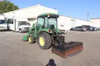 2010 JOHN DEERE 3520
