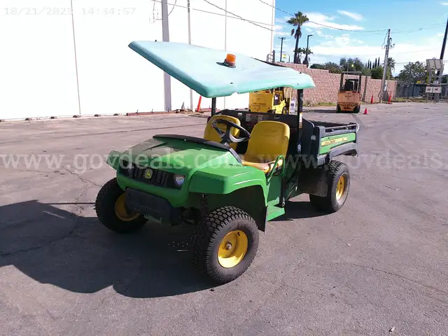 2011 John Deere GATOR TE