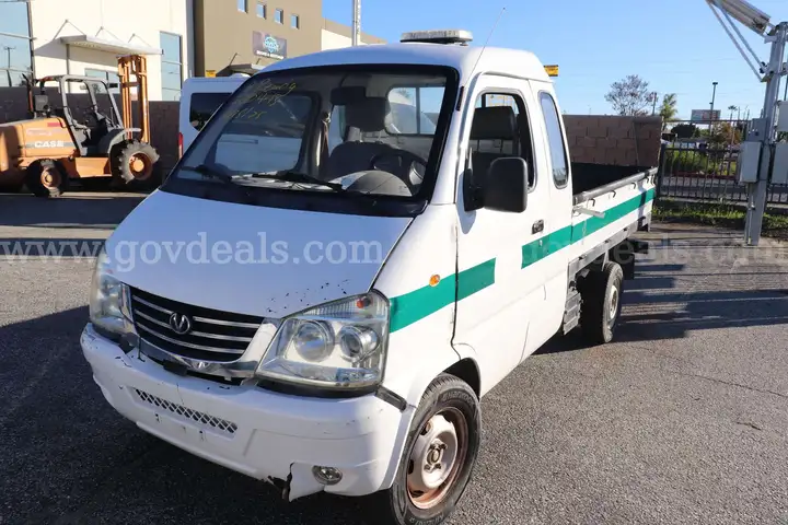 2013 VANTAGE EVX1000 ELECTRIC UTILITY CART