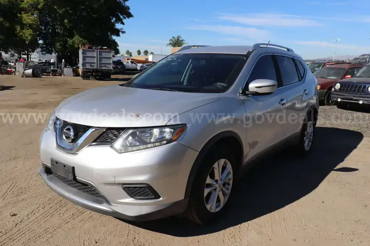 2016 Nissan Rogue SL FWD