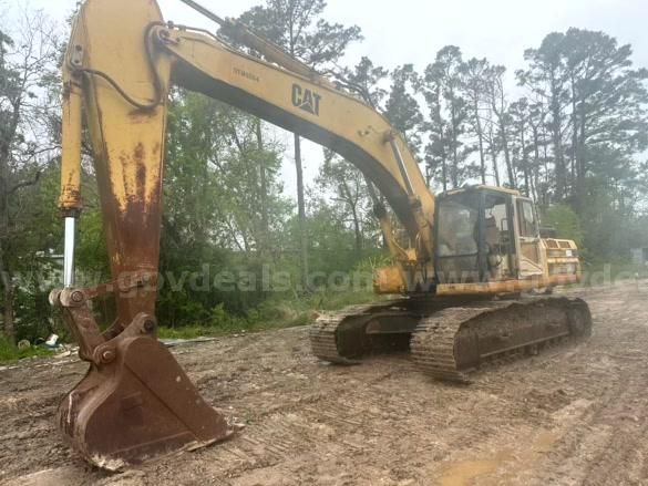 Photo of a 1995 Caterpillar 330L