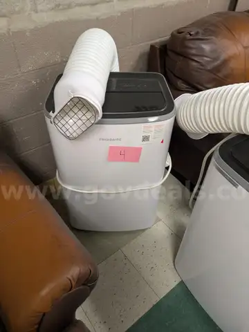 Frigidaire AC Unit